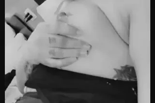 ⏳ LAST CHANCE TO FEED YOUR FAN... - Image 2