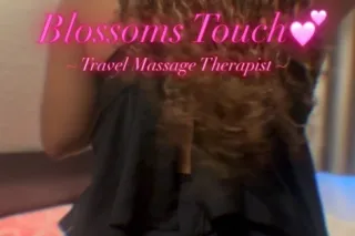 65$ massage special ⏰Hurry! Limited time !!Luxury Massage, Dont move a muscle, stay inside baby✅. 🚛 trucker friendly✅ - Image 9