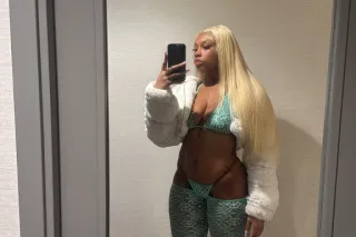 THICK FEETS 🥵 DISBOOTYFAT PU$$Y PHAT N GUSHY 💧🍯 - Image 3